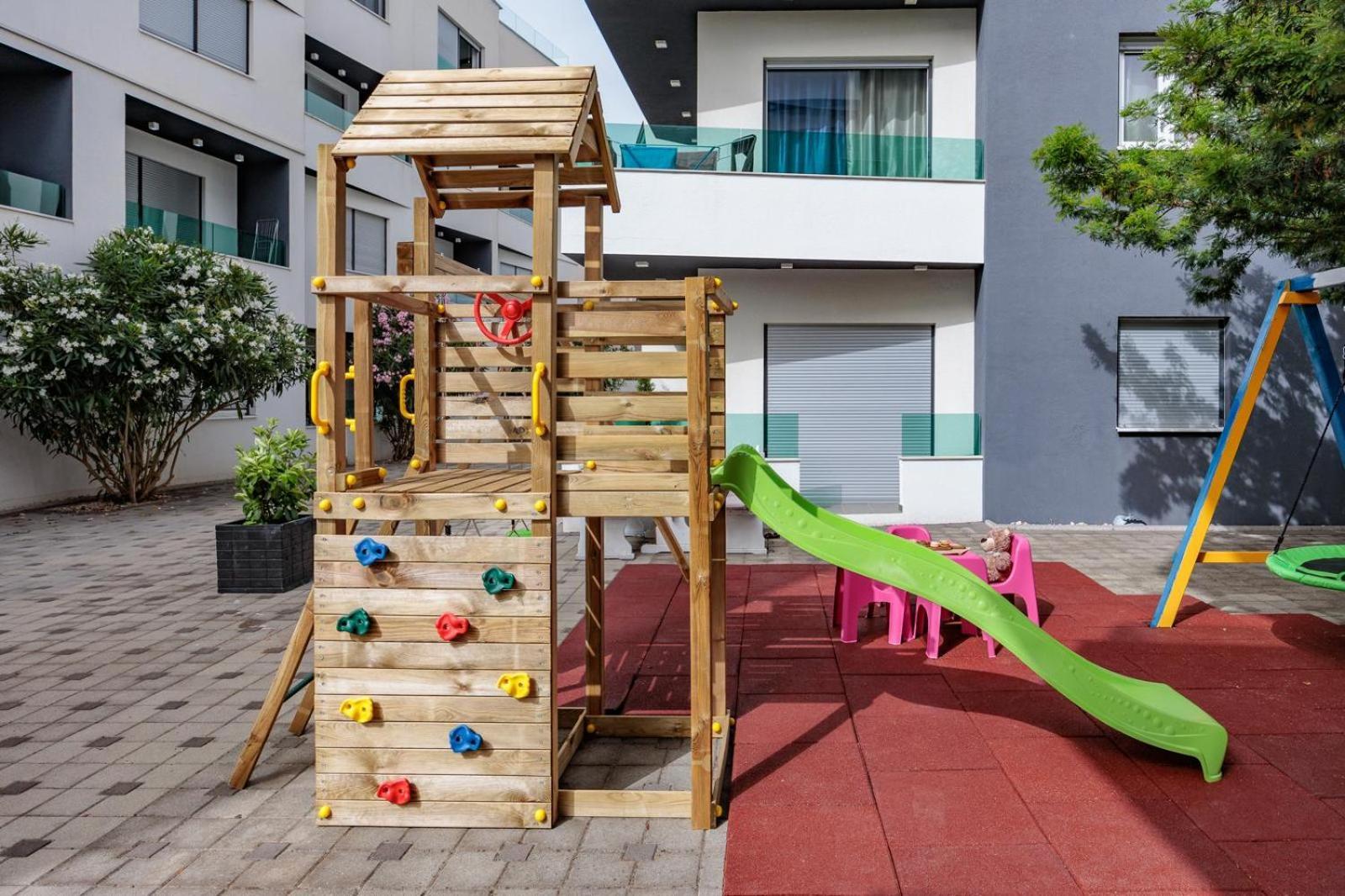 Boutique Residence Cosmopolis 1 ビビニェ エクステリア 写真
