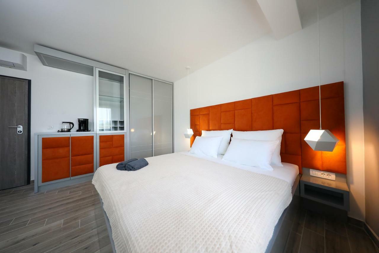 Boutique Residence Cosmopolis 1 ビビニェ エクステリア 写真