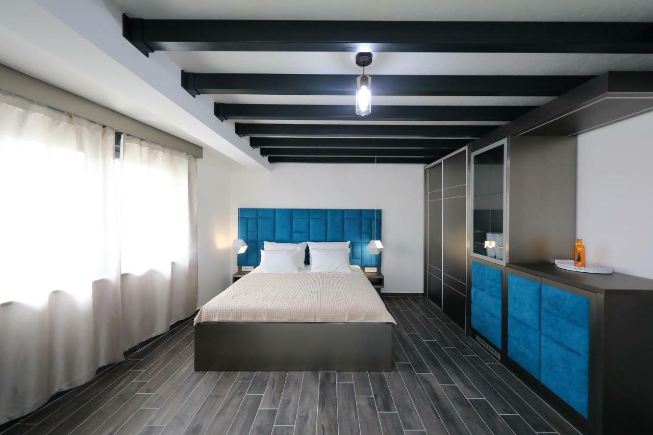 Boutique Residence Cosmopolis 1 ビビニェ エクステリア 写真
