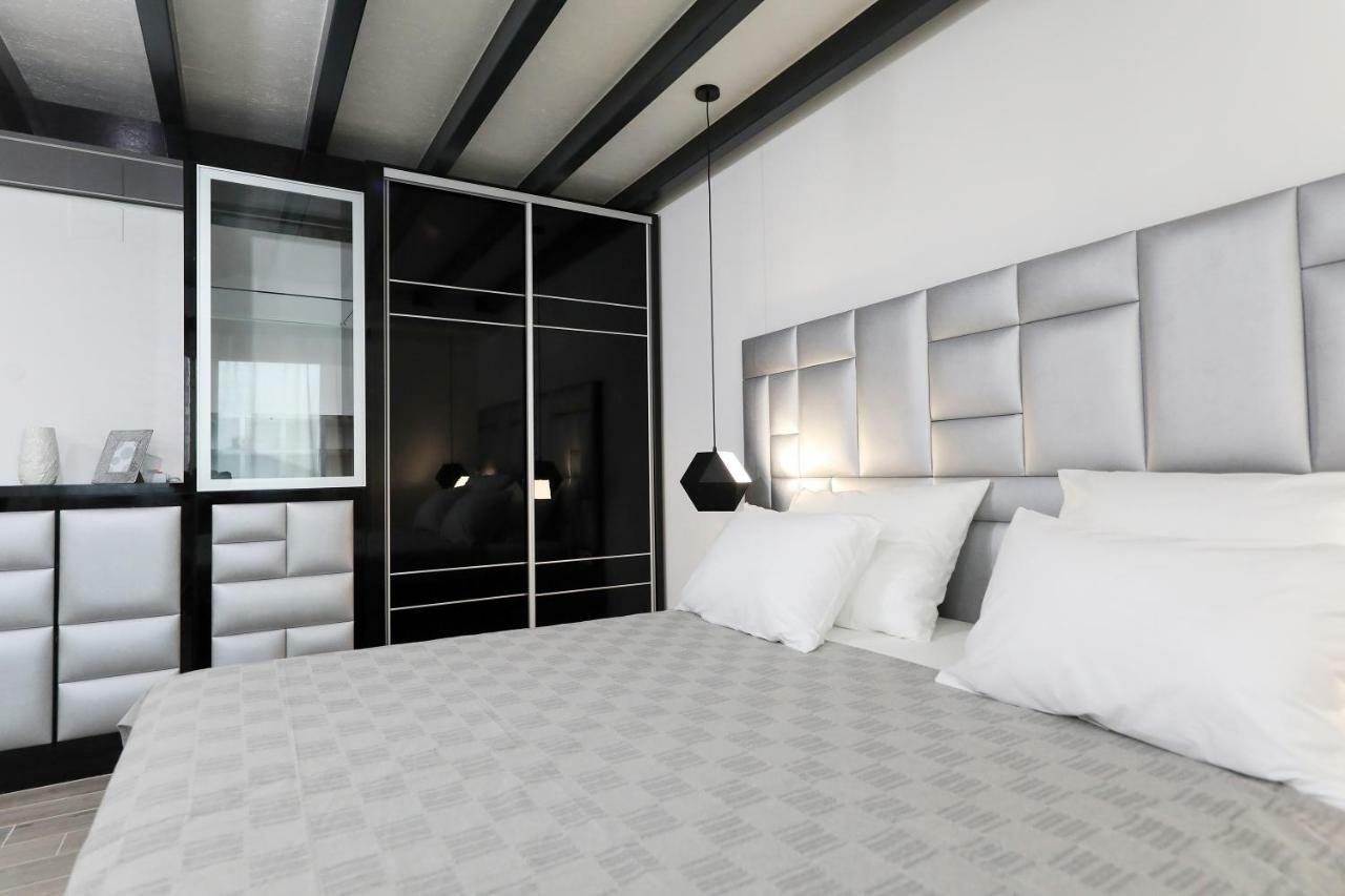 Boutique Residence Cosmopolis 1 ビビニェ エクステリア 写真