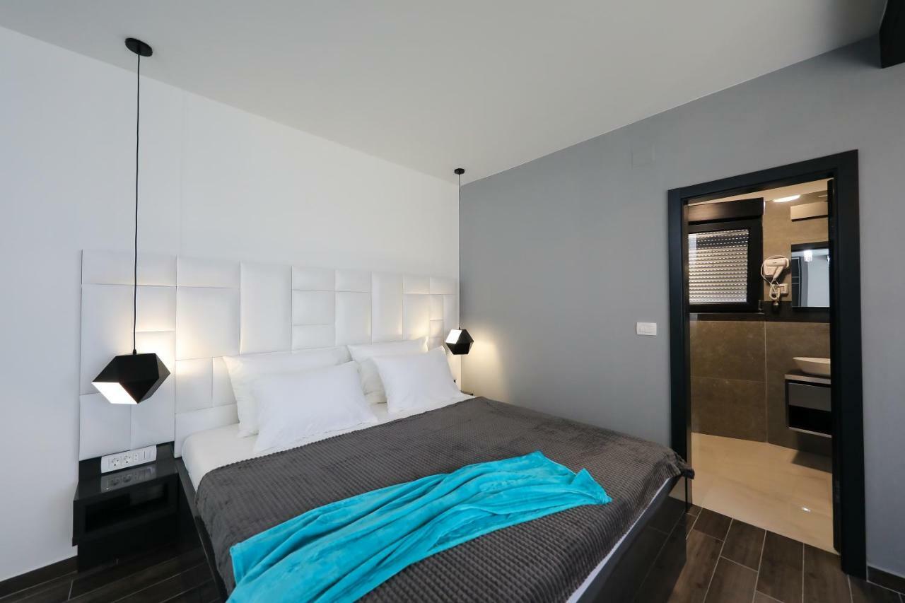 Boutique Residence Cosmopolis 1 ビビニェ エクステリア 写真