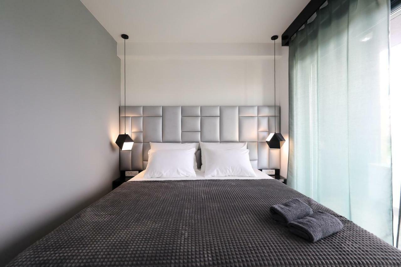 Boutique Residence Cosmopolis 1 ビビニェ エクステリア 写真